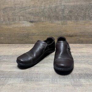 Clarks Cora Poppy Brown Leather Slip On Shoes Women's Size 12